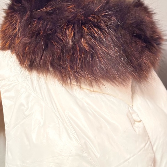 Brown Fox Fur Collar - Picture 5 of 5
